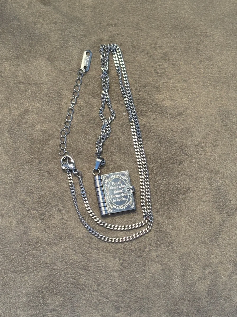Inspirational Necklace + Mini Book “FOR ALL THOSE WHO FOUND THEMSELVES IN BOOKS” - Picture 16 of 16